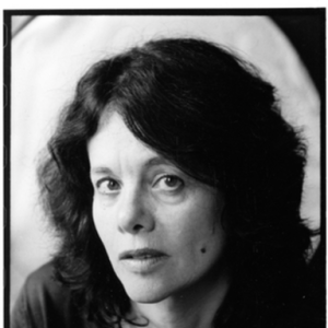 Photo of Evelyn Toynton