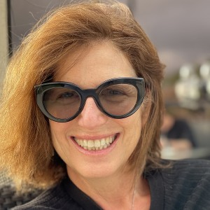 Photo of Gayle Kirschenbaum