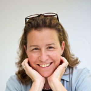 Photo of Claudia Kalb