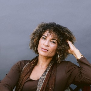 Photo of Kyra Davis Lurie