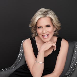 Photo of Leigh Vinocur
