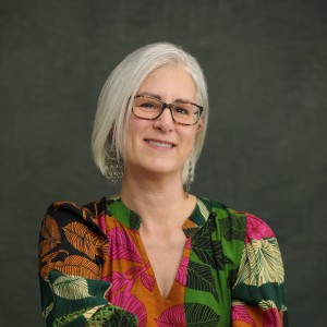 Photo of Lisa M. Miller