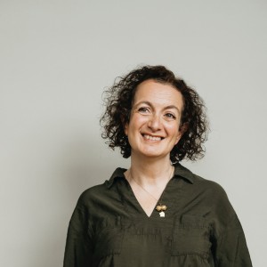 Photo of Samantha Ellis