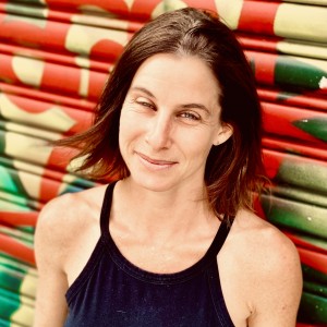 Photo of Sara Lippmann